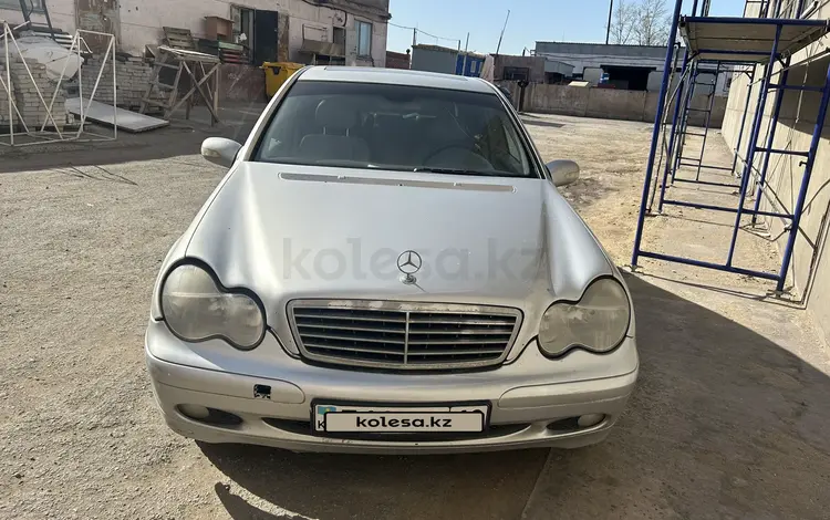 Mercedes-Benz C 240 2003 годаүшін3 200 000 тг. в Рудный