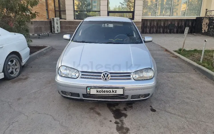 Volkswagen Golf 2003 года за 3 615 000 тг. в Астана