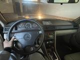 Mercedes-Benz E 320 1994 годаүшін3 499 999 тг. в Шымкент – фото 5