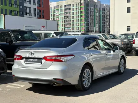 Toyota Camry Prestige 2021 года за 13 350 000 тг. в Астана – фото 18