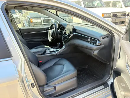 Toyota Camry Prestige 2021 года за 13 350 000 тг. в Астана – фото 6