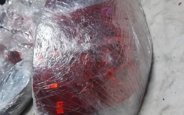 Фара задняя правая Toyota RAV4 ACA31 за 40 000 тг. в Астана