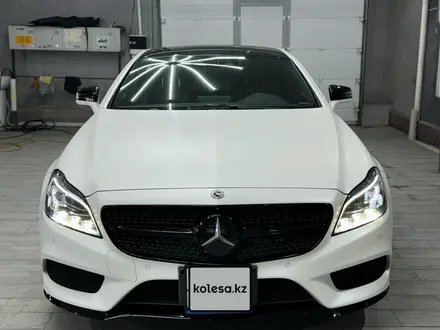 Mercedes-Benz CLS 400 2017 года за 26 000 000 тг. в Алматы – фото 18