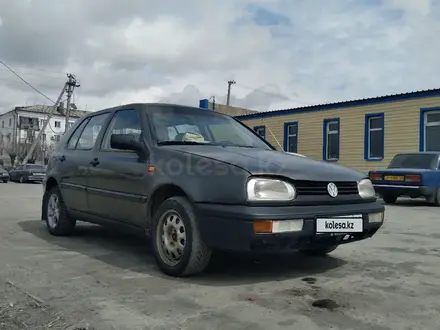 Volkswagen Golf 1993 года за 980 000 тг. в Сатпаев – фото 2