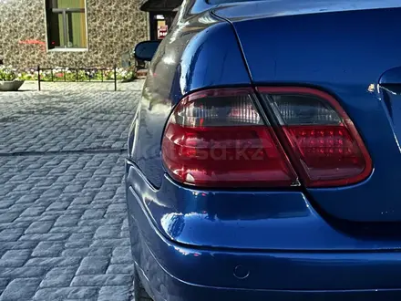 Mercedes-Benz CLK 230 1999 года за 2 400 000 тг. в Петропавловск – фото 6