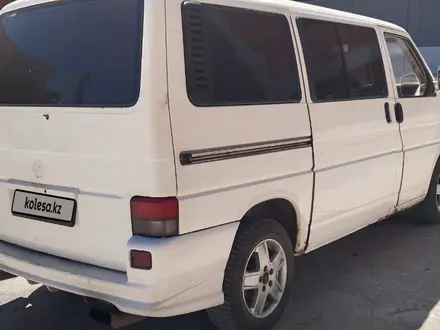 Volkswagen Caravelle 1997 года за 3 300 000 тг. в Караганда – фото 24