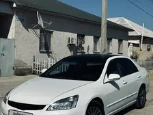 Honda Accord, 2006