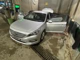 Hyundai Sonata 2016 года за 2 900 000 тг. в Астана