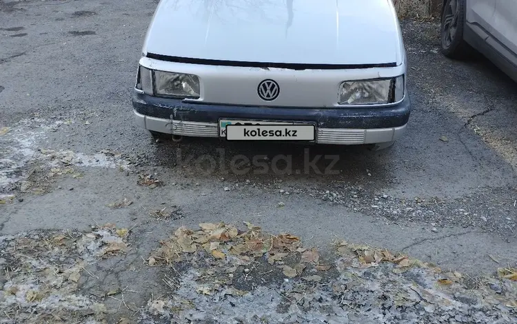 Volkswagen Passat 1993 года за 850 000 тг. в Караганда