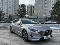 Hyundai Sonata 2021 годаүшін12 700 000 тг. в Астана