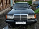 Mercedes-Benz E 230 1992 года за 1 400 000 тг. в Караганда