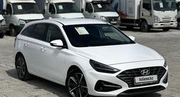 Hyundai i30 2023 года за 8 890 000 тг. в Атырау – фото 2