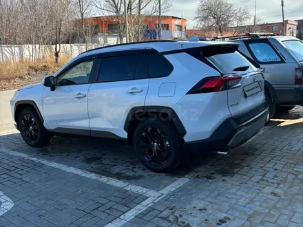 Toyota RAV4 2023 года за 17 500 000 тг. в Караганда – фото 6