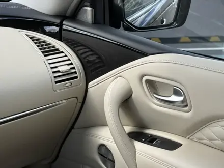 Infiniti QX80 2022 года за 32 990 000 тг. в Астана – фото 17