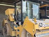 Caterpillar  Катки 2012 года за 7 500 000 тг. в Алматы – фото 3
