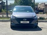 Hyundai Accent 2022 годаүшін9 500 000 тг. в Караганда – фото 3