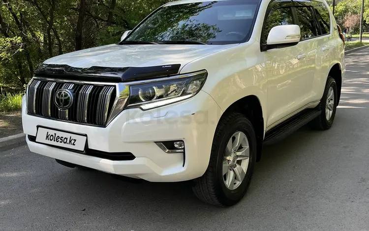 Toyota Land Cruiser Prado 2021 года за 23 700 000 тг. в Алматы