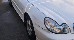 Hyundai Sonata 2005 года за 1 500 000 тг. в Шымкент – фото 2