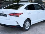 Hyundai Accent 2021 годаүшін6 100 000 тг. в Алматы – фото 4