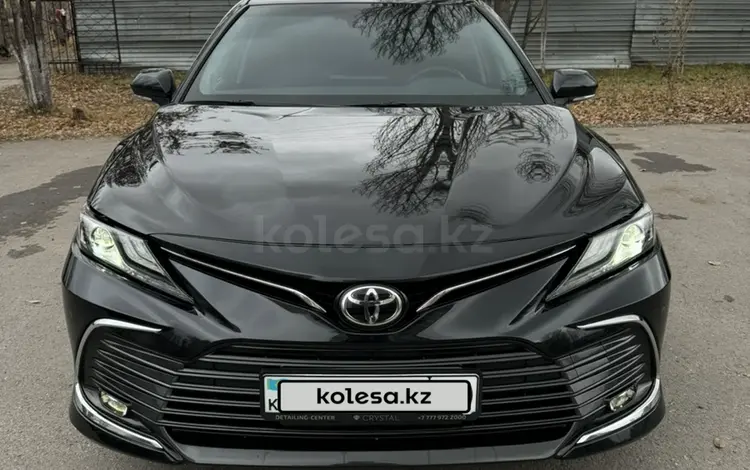 Toyota Camry 2023 годаfor18 200 000 тг. в Костанай