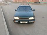 Volkswagen Golf 1998 года за 1 800 000 тг. в Астана – фото 2