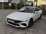 Hyundai Elantra 2024 годаүшін8 600 000 тг. в Алматы