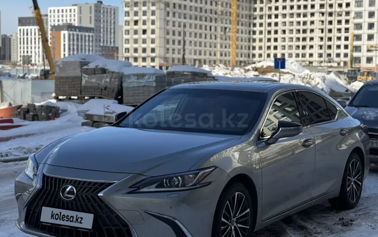 Lexus ES 250 2021 года за 22 500 000 тг. в Астана