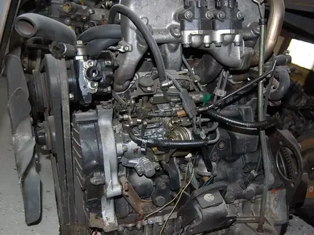 Двигатель 4JG2 4JX1, объем 3.1 л Isuzu Trooper за 10 000 тг. в Алматы – фото 2