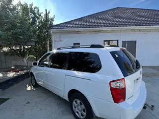 Kia Sedona, 2008