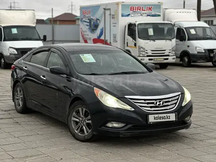 Hyundai Sonata 2010 года за 4 850 000 тг. в Атырау – фото 2