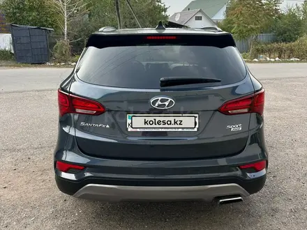 Hyundai Santa Fe 2016 года за 11 400 000 тг. в Алматы – фото 5