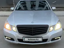 Mercedes-Benz E-Class, 2009