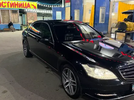 Mercedes-Benz S 500 2014 года за 13 500 000 тг. в Алматы – фото 9