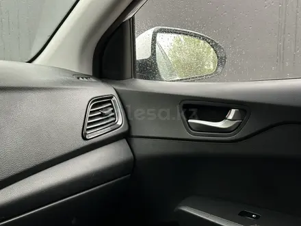 Hyundai Accent 2021 года за 6 500 000 тг. в Актобе – фото 10