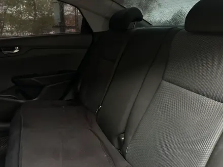 Hyundai Accent 2021 года за 6 500 000 тг. в Актобе – фото 18
