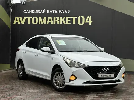 Hyundai Accent 2021 года за 6 500 000 тг. в Актобе – фото 3