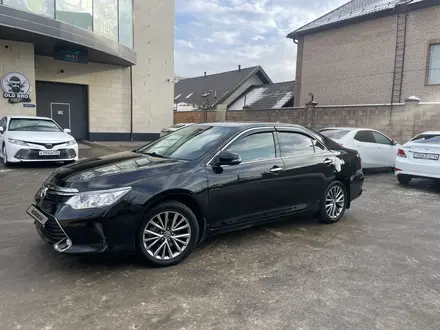 Toyota Camry 2016 года за 10 600 000 тг. в Павлодар