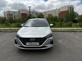 Hyundai Accent 2021 года за 8 200 000 тг. в Астана – фото 2