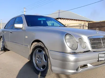 Mercedes-Benz E 280 1997 года за 2 600 000 тг. в Аса – фото 16