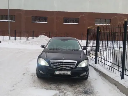 Mercedes-Benz S 350 2005 года за 7 200 000 тг. в Астана – фото 2