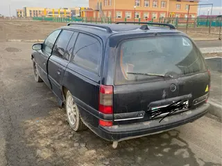Opel Omega