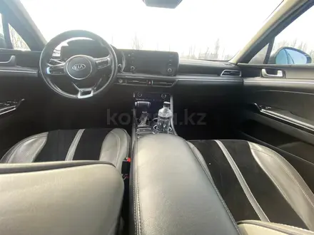 Kia K5 2020 года за 7 387 200 тг. в Алматы – фото 11