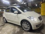 Mercedes-Benz A 180 2010 годаүшін4 300 000 тг. в Костанай – фото 2