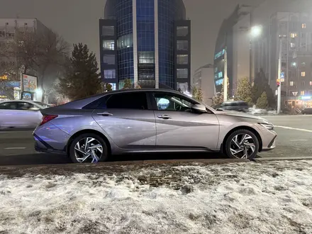 Hyundai Elantra 2023 года за 11 000 000 тг. в Алматы – фото 6