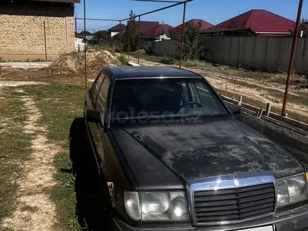 Mercedes-Benz E 230 1992 года за 800 000 тг. в Алматы – фото 3