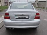 Opel Vectra 1996 года за 800 000 тг. в Шымкент – фото 4