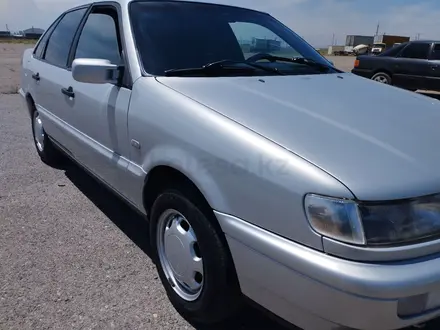 Volkswagen Passat 1996 года за 2 100 000 тг. в Тараз – фото 3