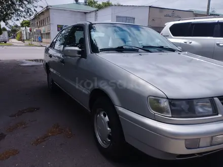 Volkswagen Passat 1996 года за 2 100 000 тг. в Тараз – фото 9