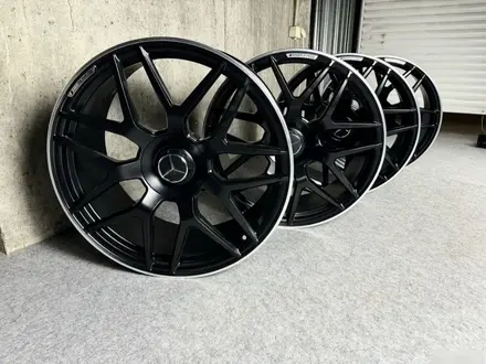 Новые оригинальные диски R22 5x130 Mercedes G klass за 1 300 000 тг. в Алматы – фото 2