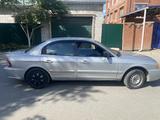 Kia Optima 2005 года за 1 400 000 тг. в Атырау – фото 2